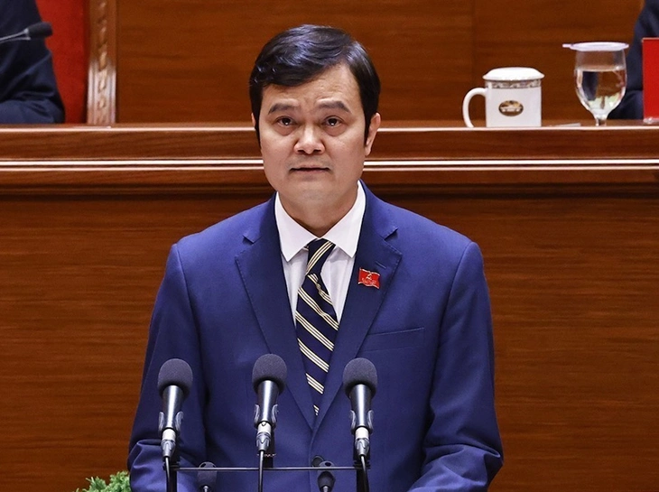 Ông Bùi Quang Huy phát biểu tại Đại hội 14, chiều 21/1. Nguồn ảnh: TTXVN.