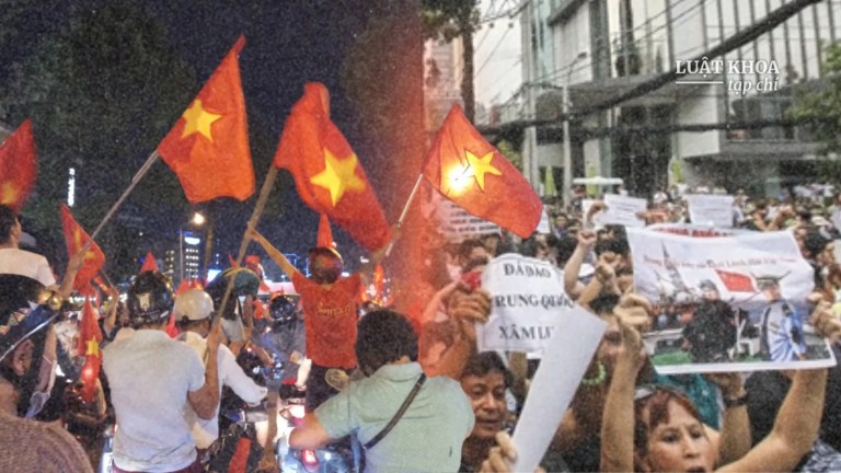 Nguồn ảnh: TGDĐ, VnExpress. Đồ họa: Ti Ti/Luật Khoa.