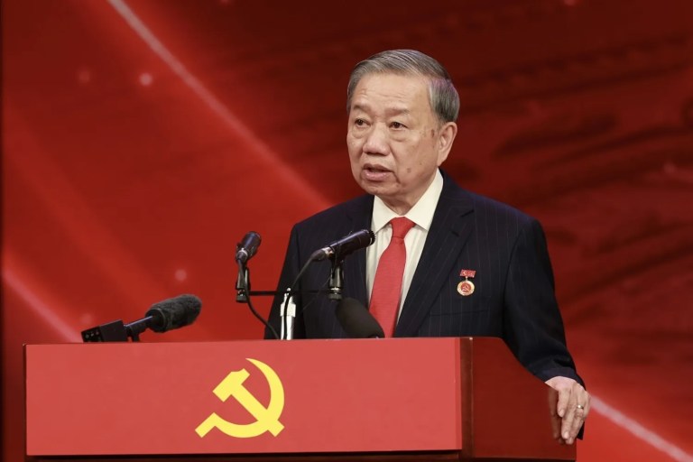 Tổng Bí thư Tô Lâm phát biểu tại lễ trao giải Búa liềm Vàng lần thứ 10. Nguồn ảnh: VGP News.